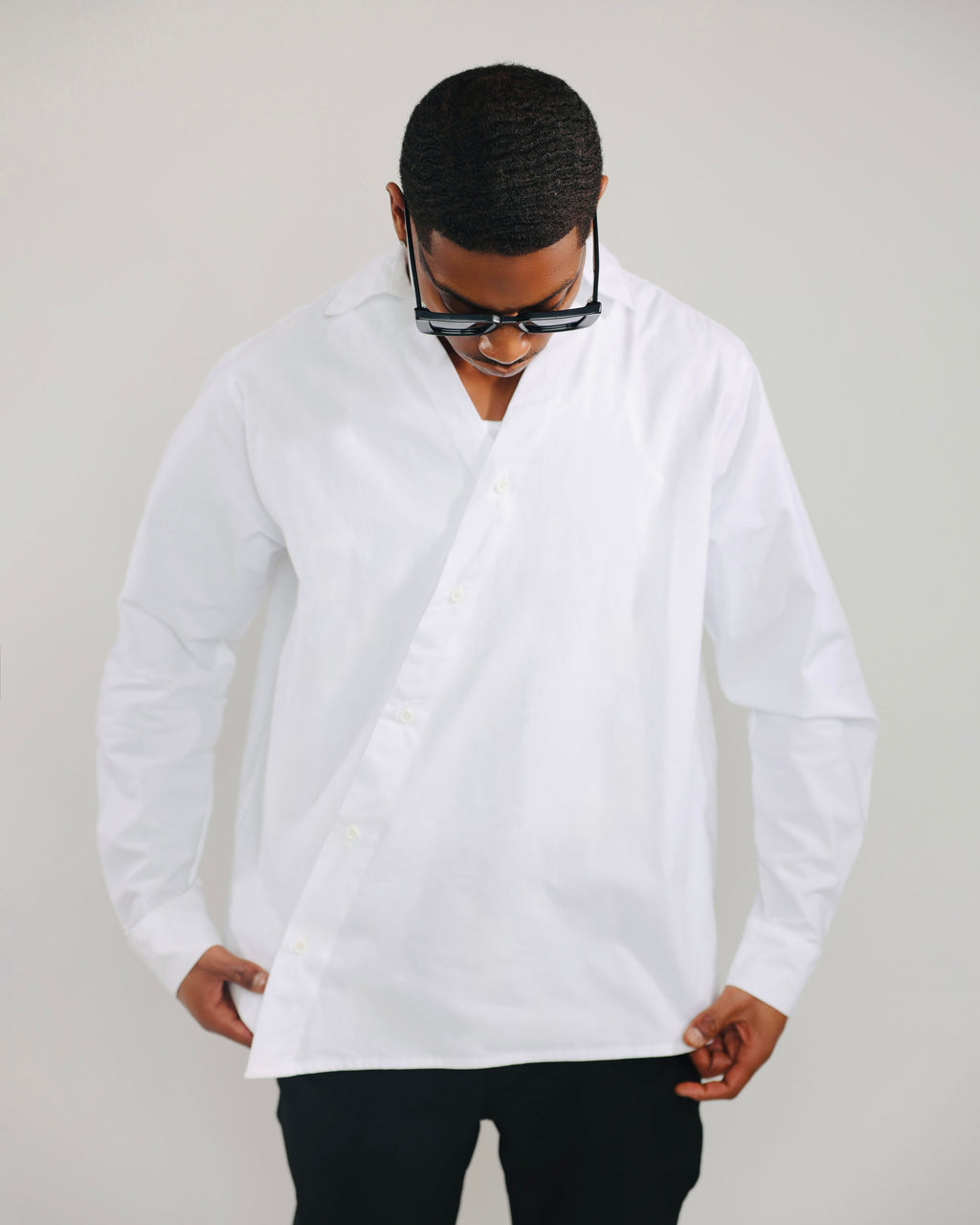 FRE•QUEN•CY Asymmetrical Button-Up Shirt