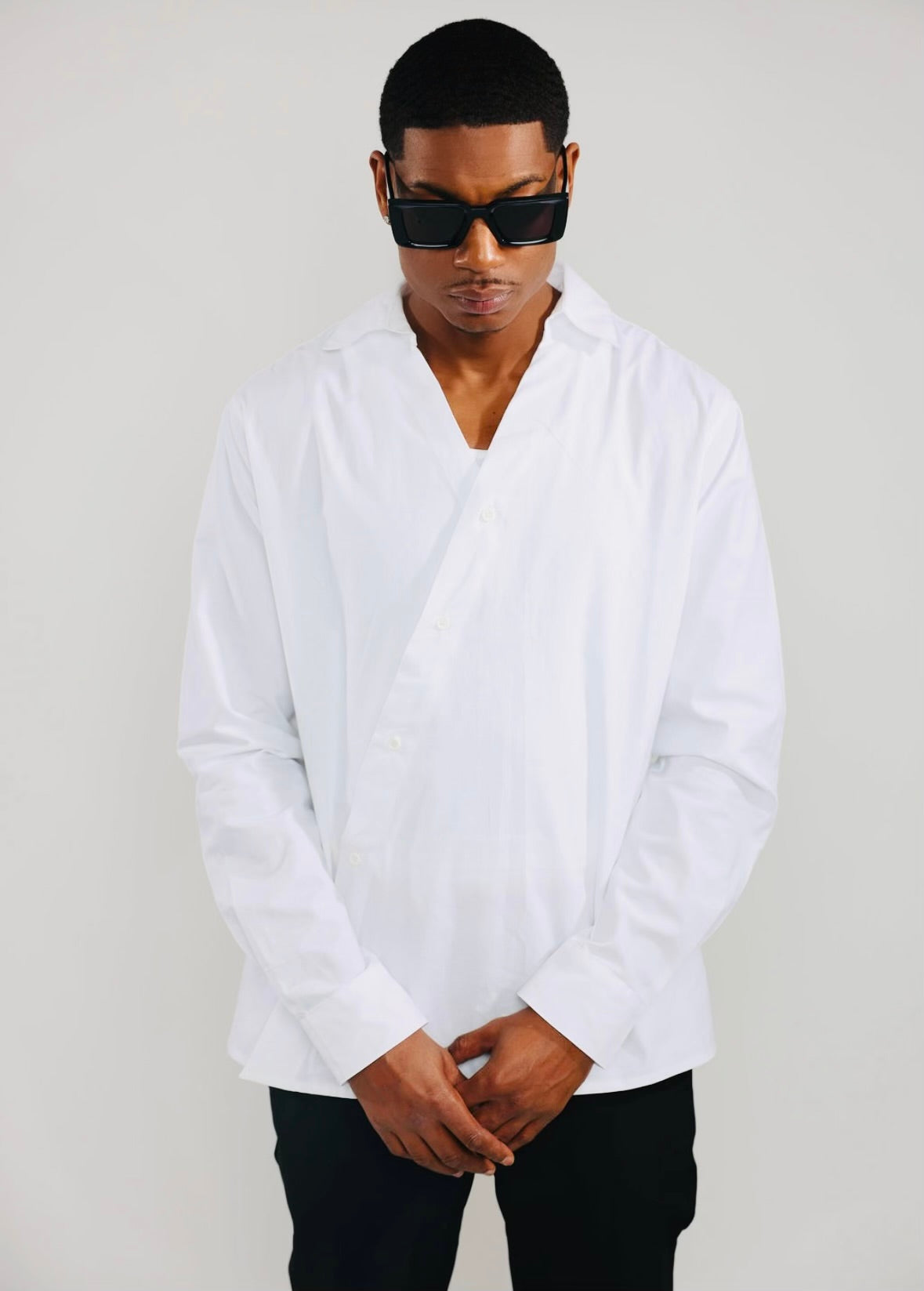 FRE•QUEN•CY Asymmetrical Button-Up Shirt